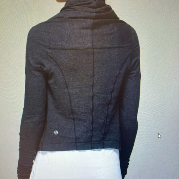 Lululemon Iconic wrap in charcoal size 6 - Picture 2 of 5